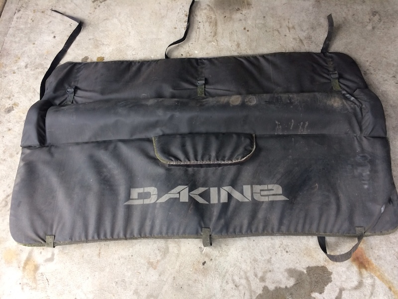 dakine pickup pad tacoma