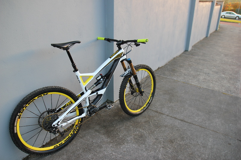 yt capra pro 2016