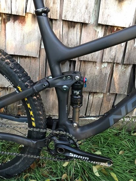 2016 Norco Optic 7.3 Carbon, Size Large, 27.5