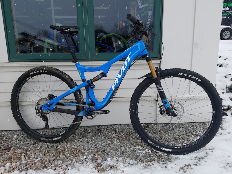 pivot mach 429 trail price