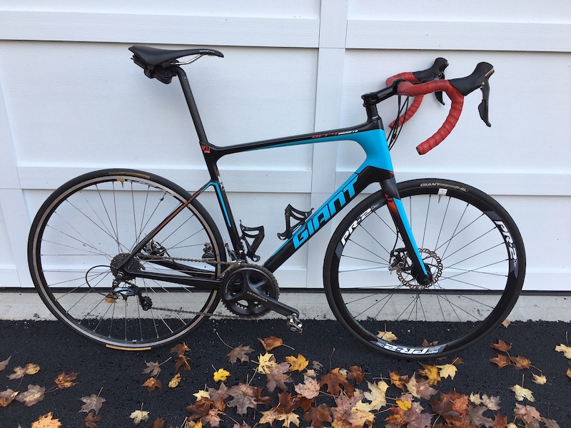 giant defy weight kg