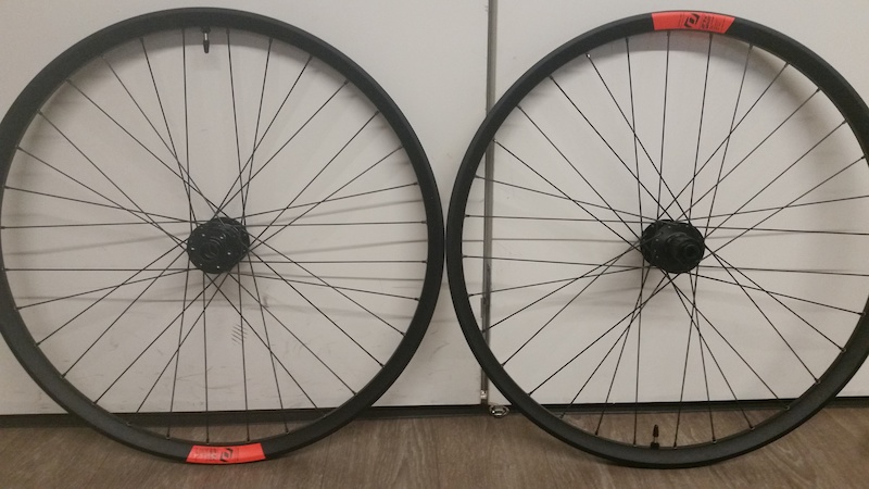 2016 Syncros DH 1.5 (DT Swiss) Downhill Wheelset