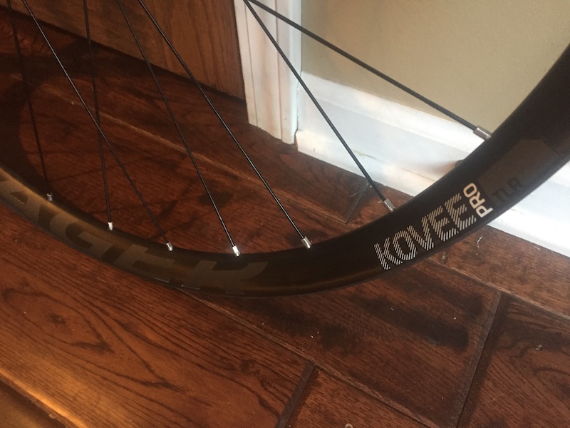 2017 Bontrager Kovee Pro 29\