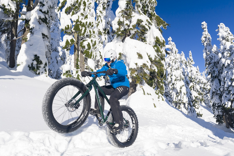 Wheeling a fat-bike in loose snow is hard! Thanks to Flying Spirit Rentals of Squamish for the ride, and to Rick Meloff of One Cut Media for the cool pic :)
