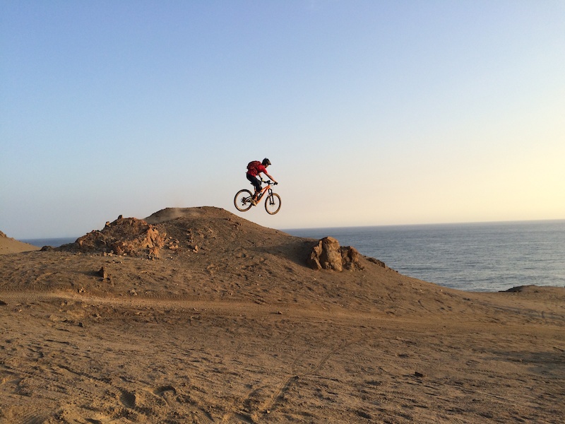 Hitting the jump with the sea right back 