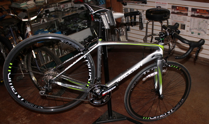 raleigh capri carbon