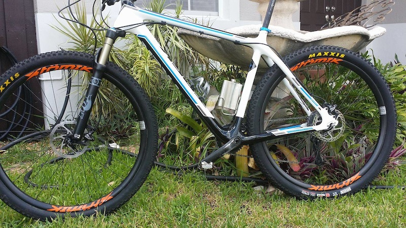 trek superfly elite carbon