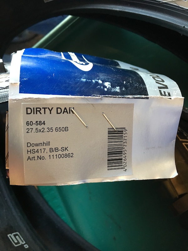 2016 Schwable Dirty Dan DH Mud Spikes 2.35