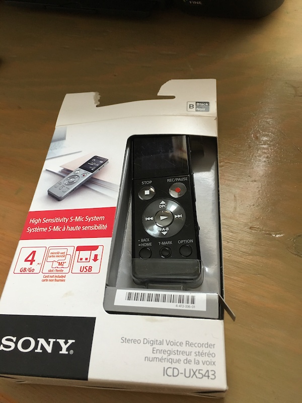 2016 Sony Stereo Voice Recorder (ICD-UX543)