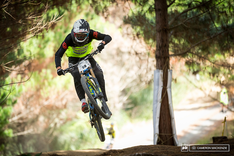 Blake Ross at Dome Valley DH in Auckland, New Zealand - photo by ...