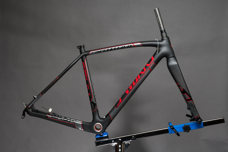 s works crux frame
