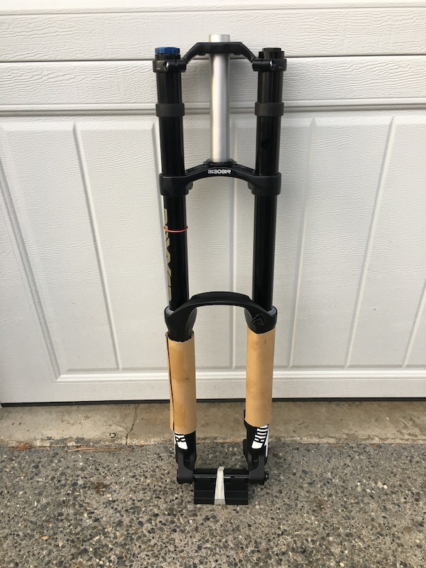 2017 **Brand NEW** RockShox Boxxer RC For Sale