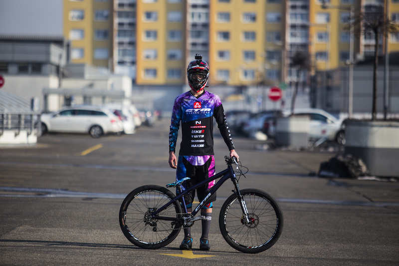 CTM Racing Race in Custom Kit for Downmall Series - Pinkbike