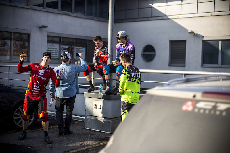 CTM Racing Race in Custom Kit for Downmall Series - Pinkbike