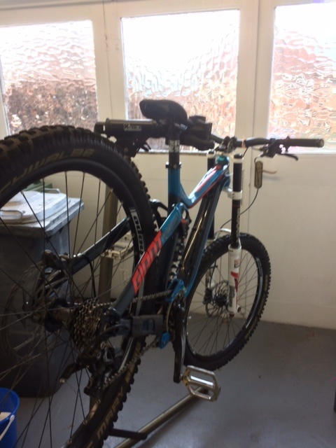2016 Giant Glory 27.5 - Fantastic Condition