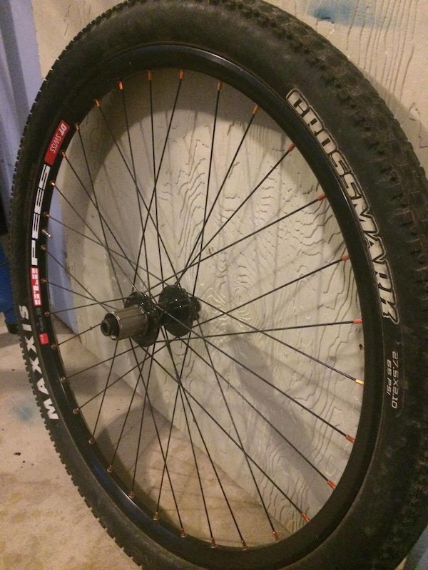 2014 27.5 wheel set with maxxis tires