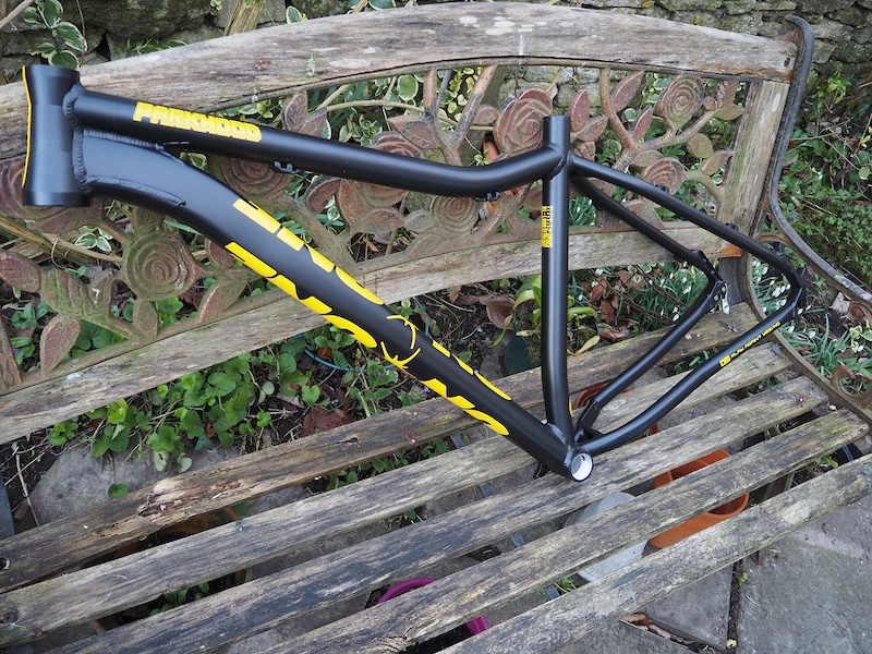 2016 On One Parkwood 29er Frame Medium BNIB Black Yellow. For Sale