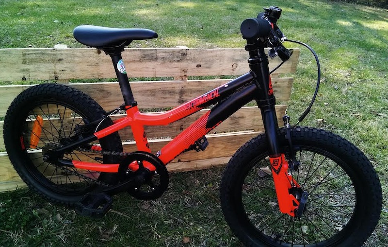 commencal ramones 16 kids bike