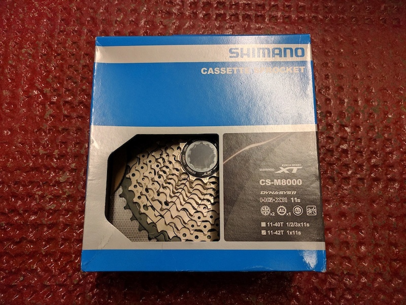 0 Shimano M8000 XT 11-42 Cassette