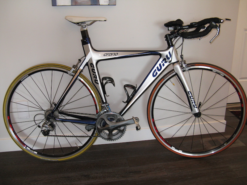 guru triathlon bike