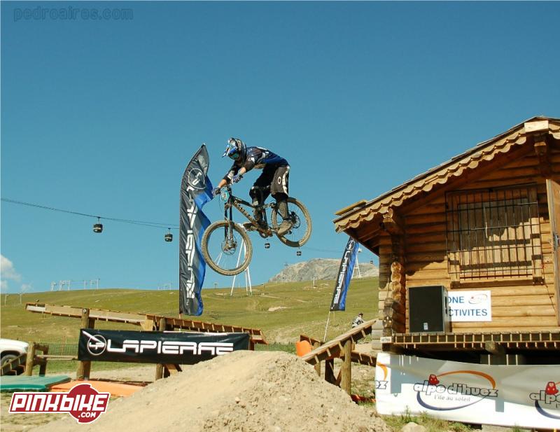 Portuguese Rider - Diogo Costa (Team ADAR/Ofimoto) in Alpe d´Huez (Megavalanche 2007).