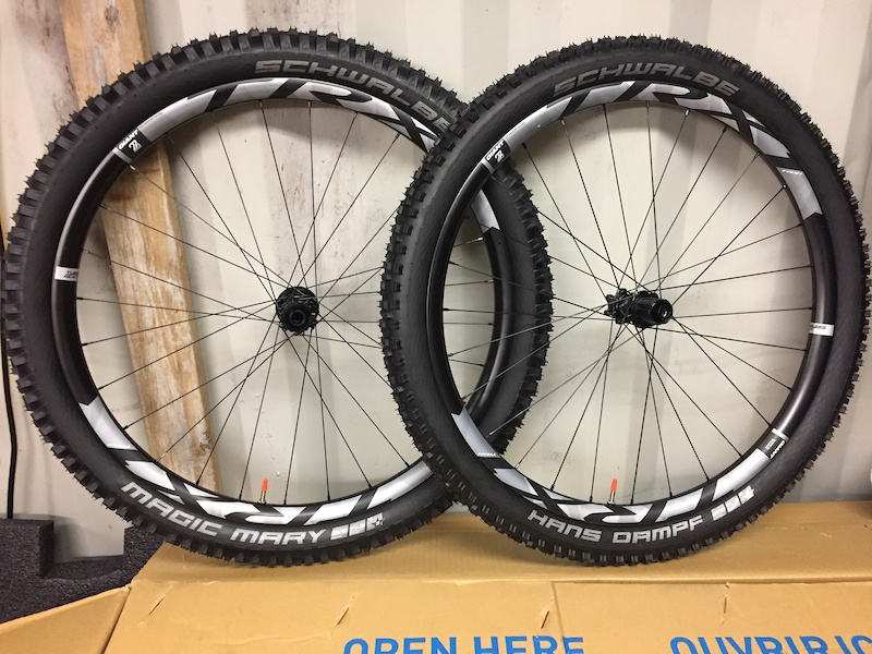 giant trx 1 carbon wheelset