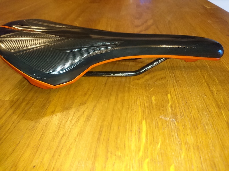 syncros fl2 5 saddle
