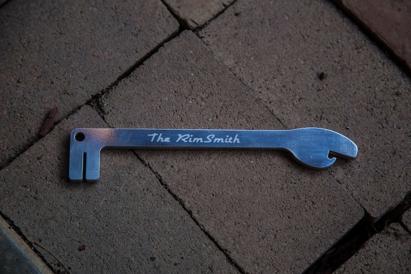 Rim/ disc straightening tool For Sale