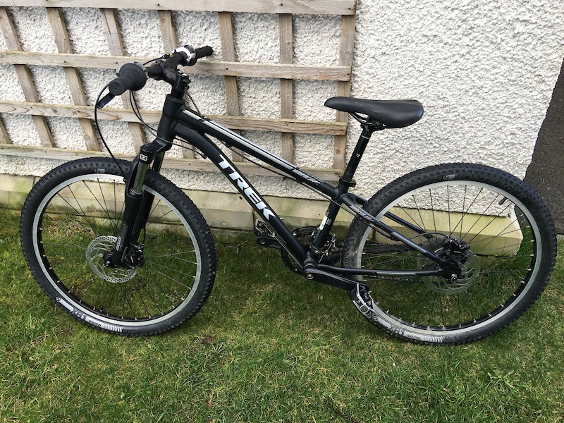 trek superfly 240