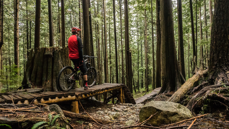 Pipeline Mountain Biking Trail - North Vancouver, BC