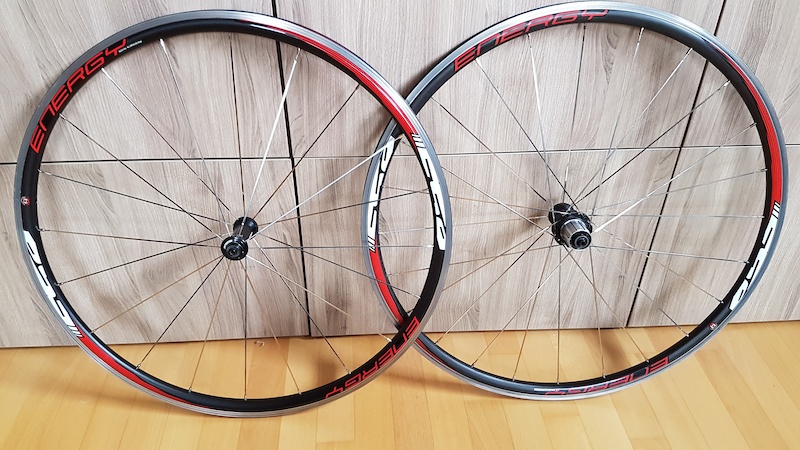 Fsa discount wheelset 700c