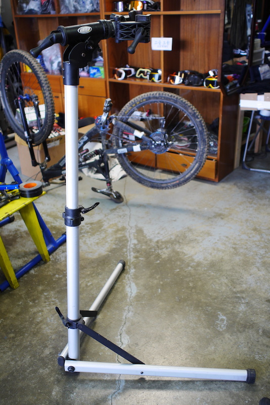 0 BBB Bike stand