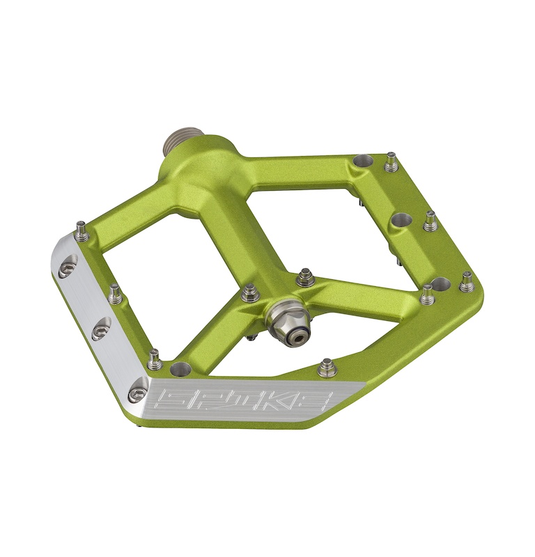 spank spike flat pedals