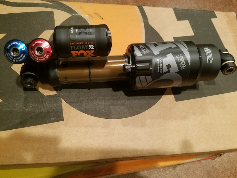 2017 Fox Float X2 9.5 x 3.0 Like New Recall Done! For Sale