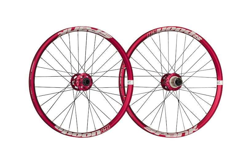 20inch ホイールタイヤセット Spank spoon 28×Scwalbe JUMPIN JACK2.25in×Fhub:nukeproof horizon 15/100(20/110mm)Rhub: C4 9mmQR/135mm SPOON 28 Rim – SPANK Industries