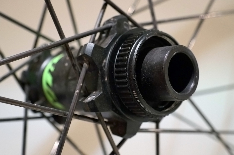 2016 Syncros TR 2.0 29er CL wheelset with XT 11-40 cassette