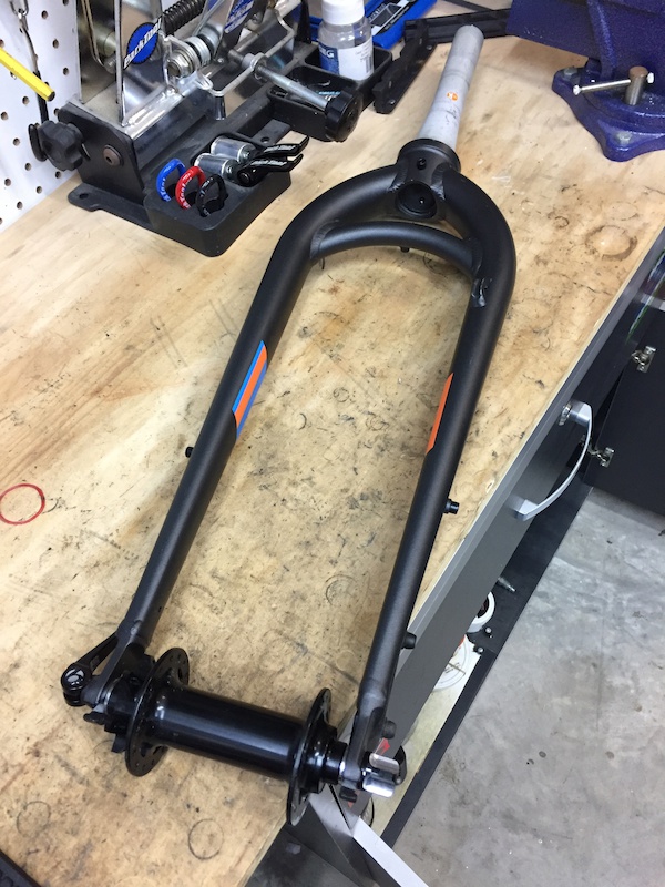 2016 Trek Farley 5 Fork and Sun Ringle hub For Sale