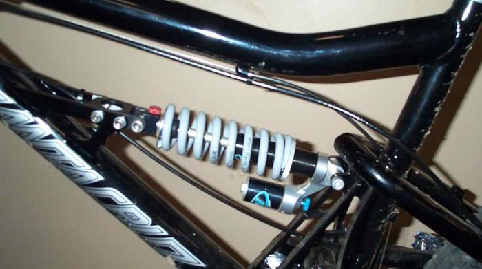 I've heard lots about this kit, no here's some proof. Suposeably all you have to do to achieve 8" of travel on you bullit is upgrade your rear shock to a jupiter 5 shock from risse.