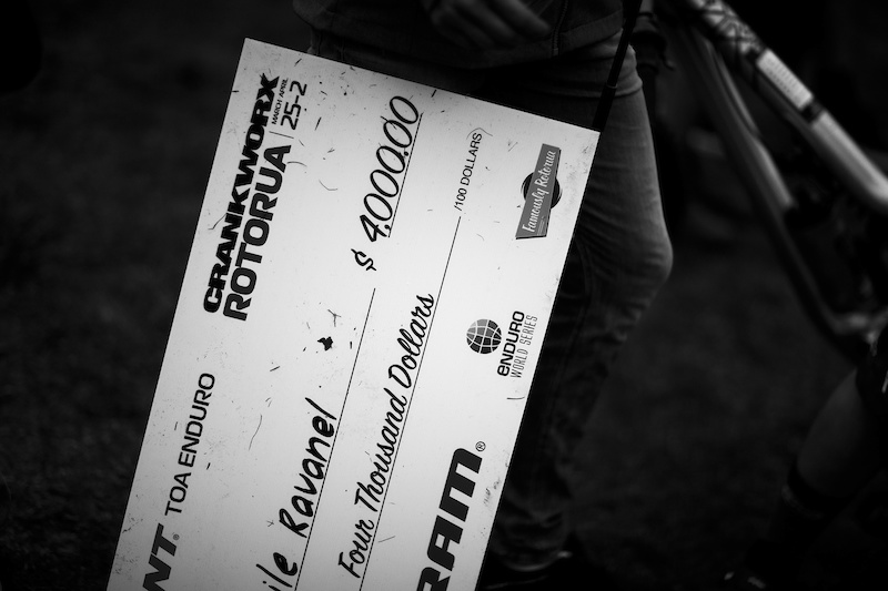Images for COMMENCAL Vallnord enduro Team in Oceania.