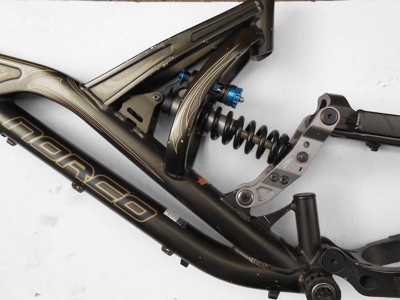 NORCO Atomic with FOX DHX5.0 rear shock For Sale