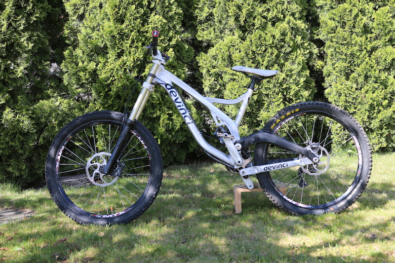 Devinci wilson 2011 mtb フレーム　マウンテンバイク　26 Devinci wilson 2011 mtb フレーム マウンテンバイク 26 - メルカリ