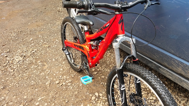 Specialized big best sale hit grom 24