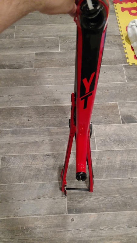 2016 YT Tues Red Frameset With Float X2 + Extras