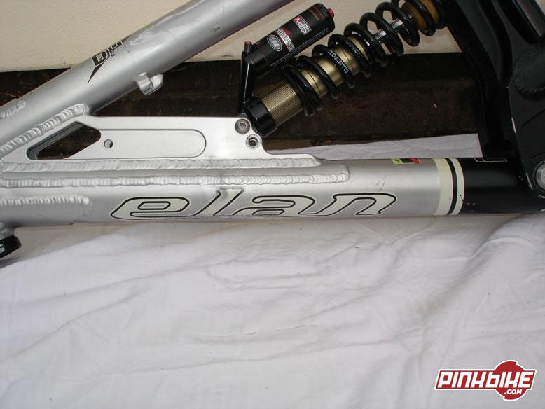 Elan DH Pro for sale (sorry for the grease smudge on the l of the word elan) 