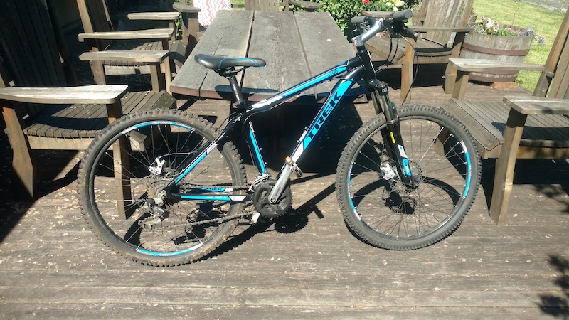 2013 trek 3700