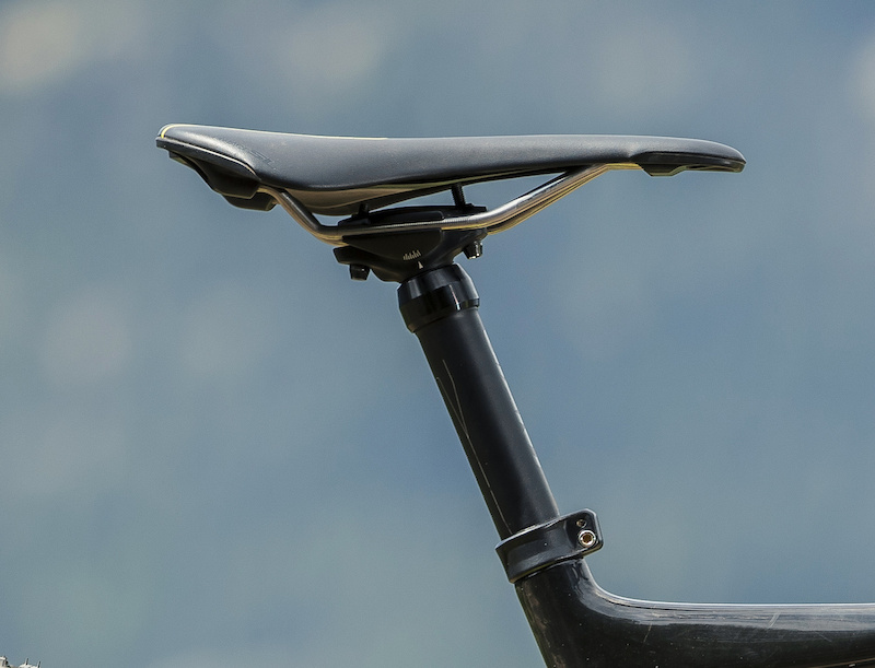 Giant Contact Switch dropper seatpost