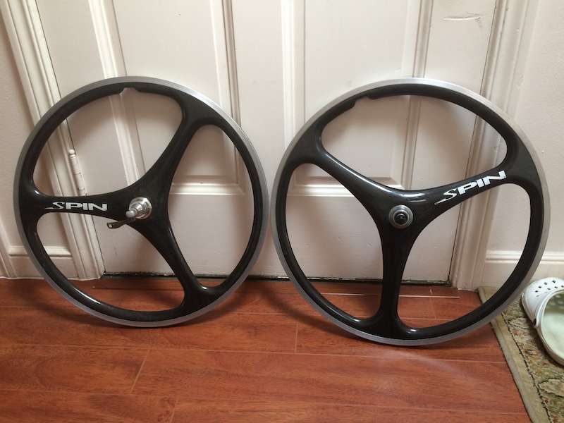 Spin Wheels Carbon Fiber Composite 3 spoke For Sale
