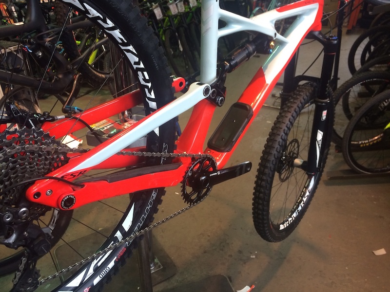 specialized enduro pro carbon