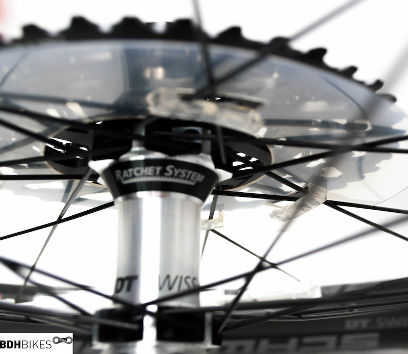 2016 DT SWISS M1700 SPLINE 2 27.5