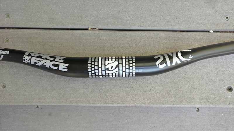 2016 Race Face SixC Carbon Riser Bars - 35mm - 765mm wide